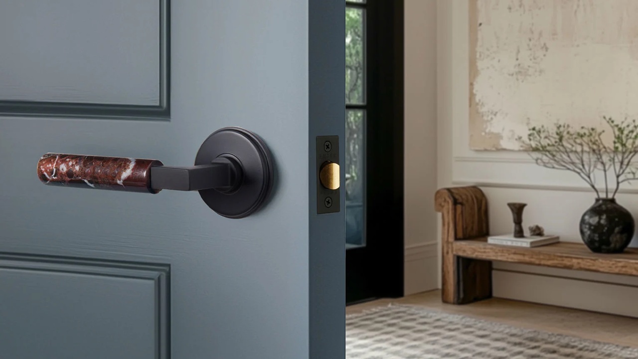 Choosing the Right Door Hardware for Your Home